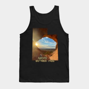 Utah Outline (Arches National Park - Partition Arch) Tank Top